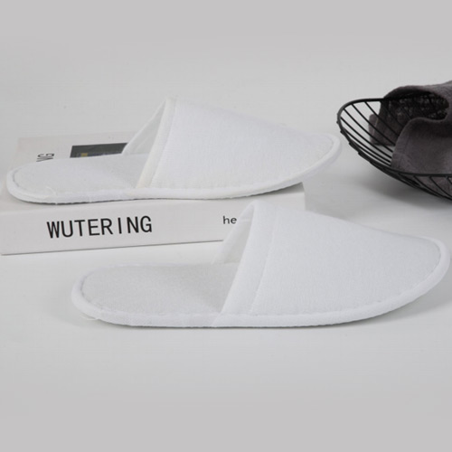 Hotel slippers