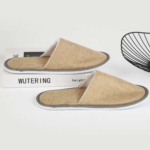Linen slippers